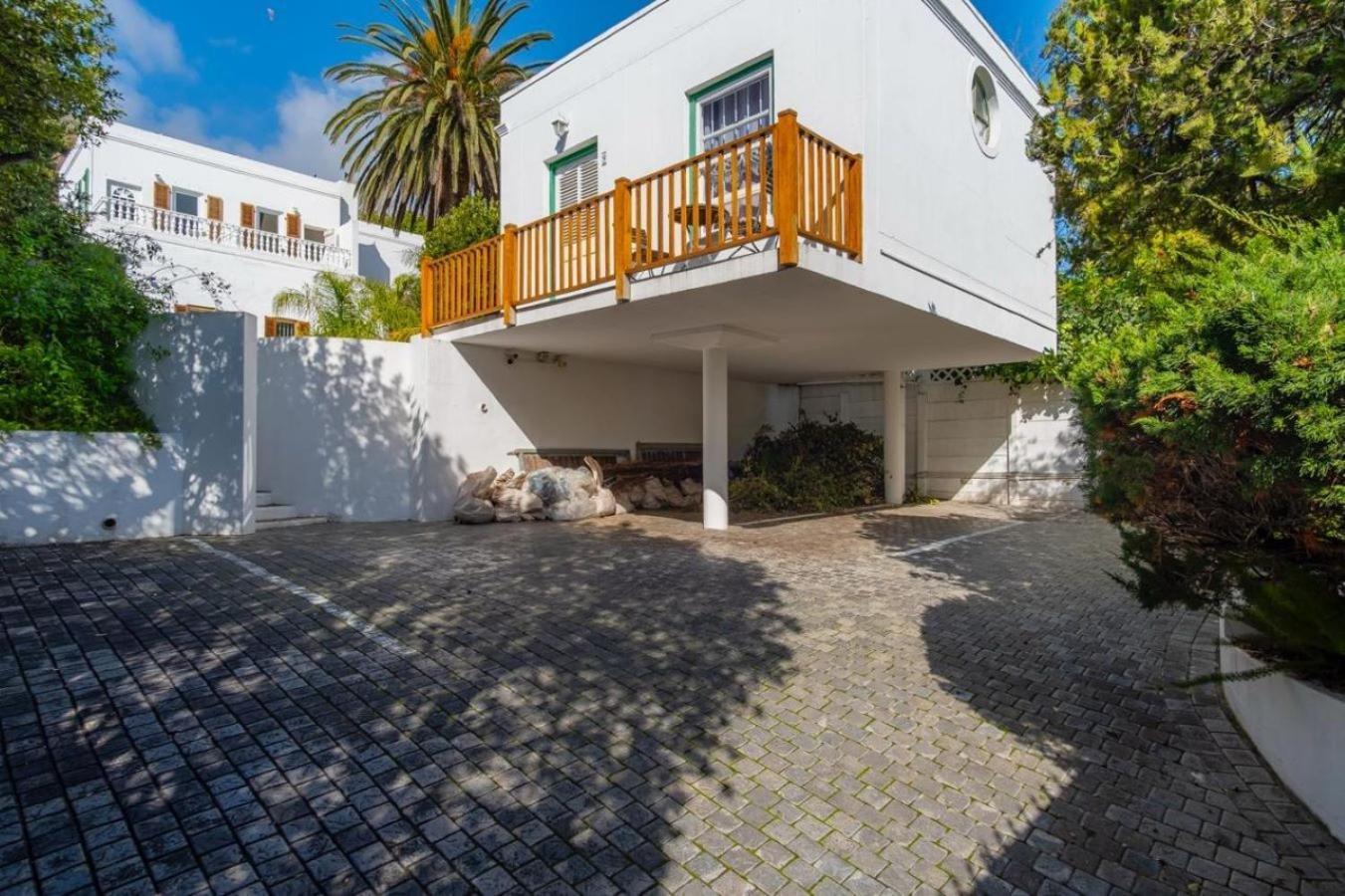 Guest house Maison B Cape Town