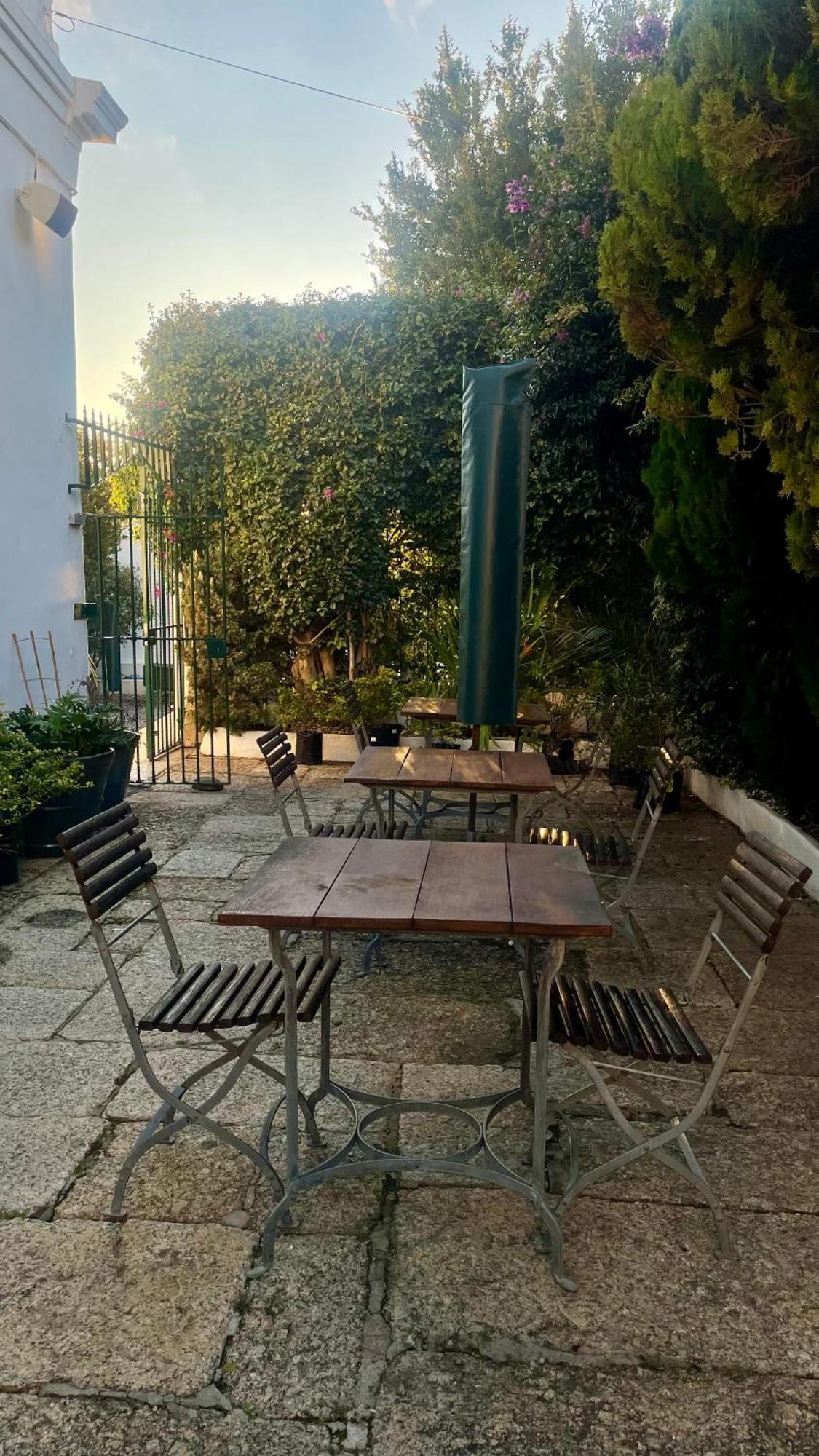 Casa de hóspedes Maison B *